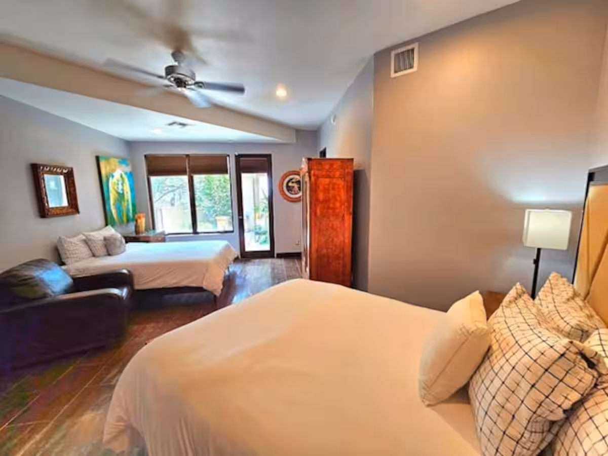 Shared Queen Suite bedroom